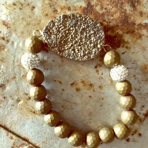 Gold Glitter Stone Bracelet
